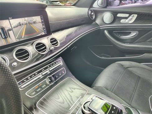 Used 2018 Mercedes-Benz E 43 AMG 4MATIC Sedan image 32