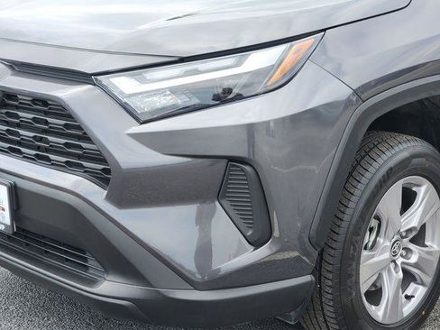 Certified 2025 Toyota RAV4 XLE AWD/4WD image 8
