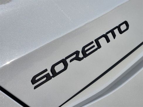 New 2026 Kia Sorento X-Line EX image 8
