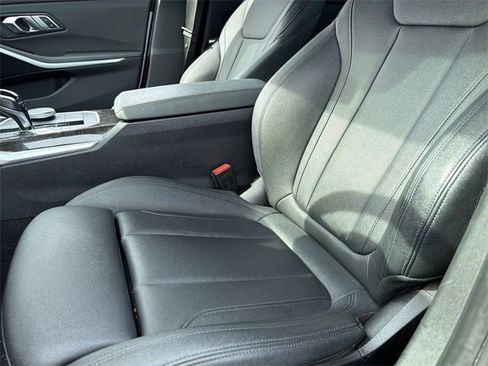 Used 2020 BMW 330i xDrive 330i xDrive w/ Driving Assistance Package image 12
