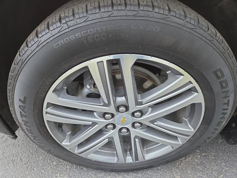 Certified 2023 Chevrolet Traverse High Country w/ LPO, Floor Liner Package image 12