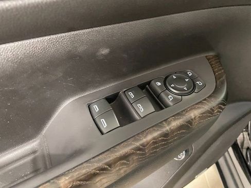 Used 2022 GMC Acadia Denali w/ GMC Pro Grade Package AWD/4WD image 20