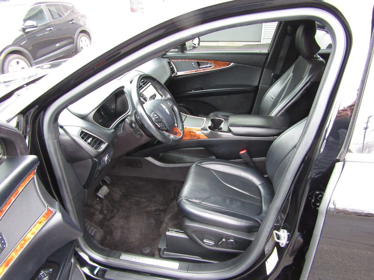 Used 2018 Lincoln MKX Reserve w/ Lincoln MKX Climate Package AWD/4WD image 4