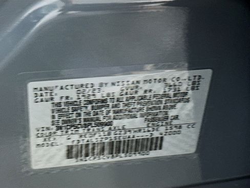 Used 2023 Nissan Kicks SV image 12