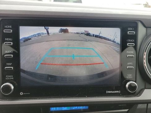 Used 2022 Toyota Tacoma image 19