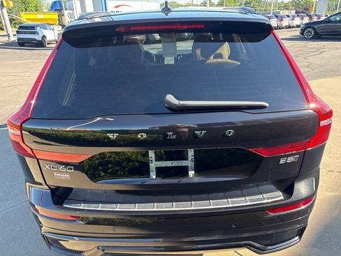 Certified 2025 Volvo XC60 B5 Ultra w/ Protection Package Premier AWD/4WD image 7