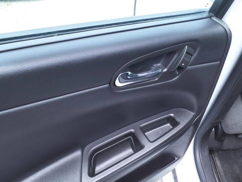 Used 2012 Chevrolet Impala LT w/ LT Sunroof Package image 6