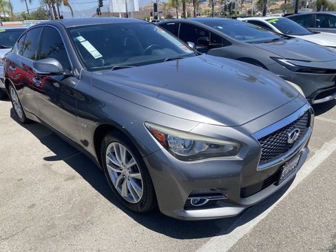 Used 2017 INFINITI Q50 Premium w/ 2.0T Premium Plus Package RWD image 7