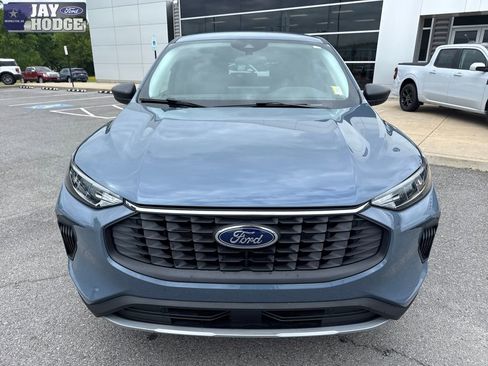 Used 2025 Ford Escape Active w/ Tech Pack #1 FWD image 11