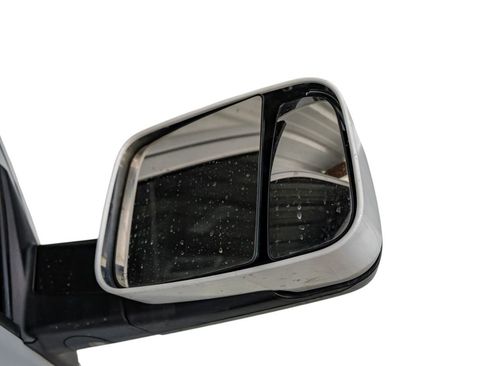 Used 2019 RAM 2500 Laramie AWD/4WD image 36