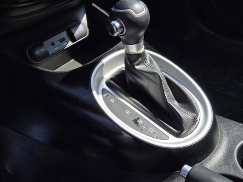 Used 2014 Kia Soul image 8