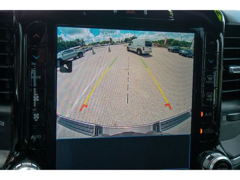 Used 2022 RAM 1500 Big Horn AWD/4WD image 25