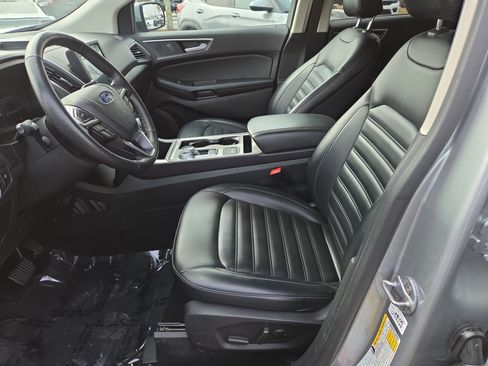 Used 2024 Ford Edge SEL image 10