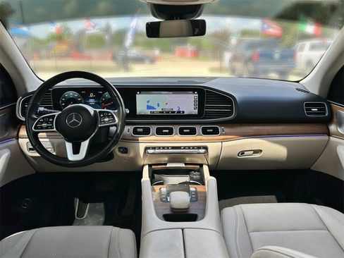 Used 2022 Mercedes-Benz GLE 450 4MATIC w/ Premium Package image 24