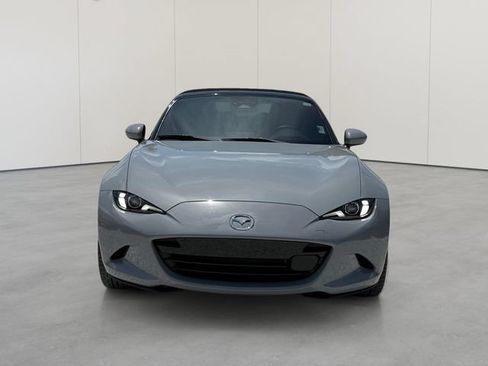 Used 2024 MAZDA MX-5 Miata Grand Touring RWD image 9