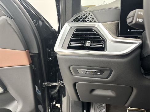 New 2026 BMW X5 xDrive40i image 31