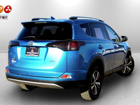 Used 2017 Toyota RAV4 XLE image 2