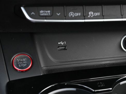 Used 2023 Audi S4 Premium Plus w/ Premium Plus Package image 13