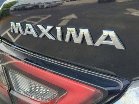 Used 2019 Nissan Maxima 3.5 SV w/ Floor Mat Group FWD image 10