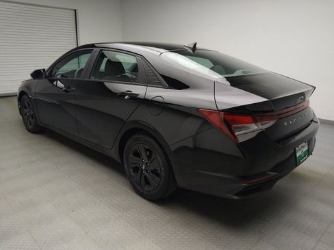 Used 2023 Hyundai Elantra SEL FWD image 5