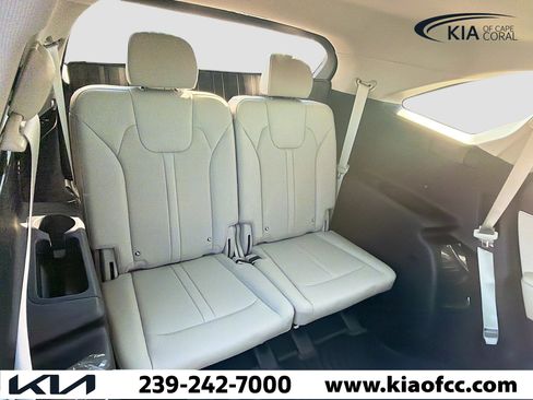 New 2026 Kia Sorento S image 21