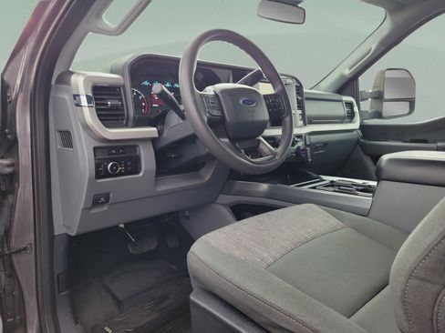 Used 2023 Ford F350 XLT image 15