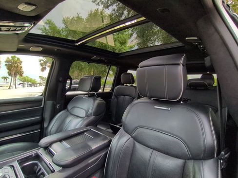 Used 2024 Jeep Grand Wagoneer L Series II w/ Quick Order Packagew 28T AWD/4WD image 19