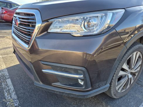 Used 2019 Subaru Ascent Limited w/ Popular Package #3 image 24