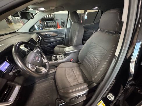 Used 2021 GMC Terrain SLE w/ Driver Convenience Package image 18
