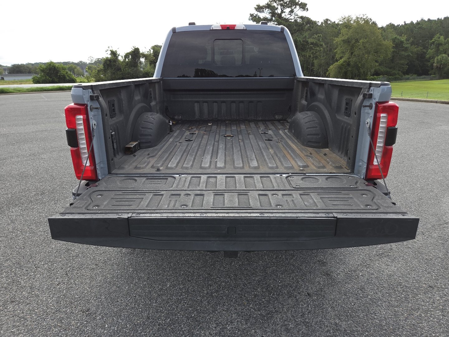 Used 2024 Ford F250 Lariat w/ Lariat Ultimate Package AWD/4WD image 26