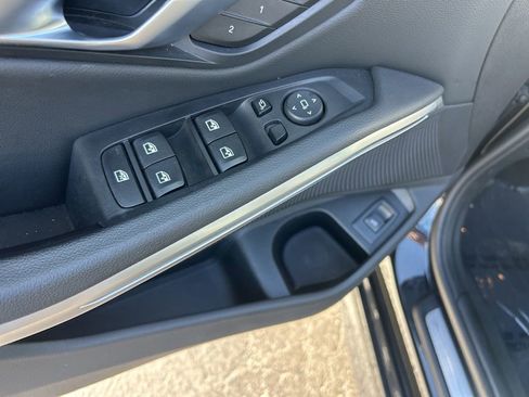 Used 2024 BMW 330i Sedan image 36