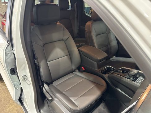 New 2026 GMC Canyon Elevation w/ Convenience Package image 36