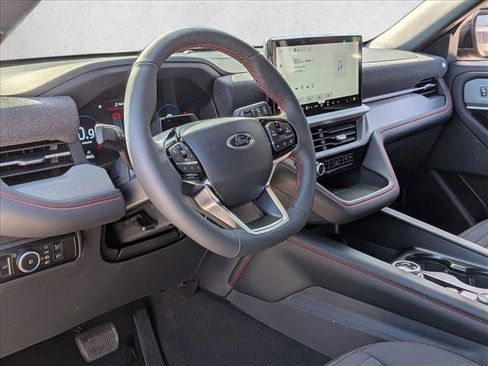 New 2026 Ford Explorer ST-Line w/ ST-Line Street Pack image 3