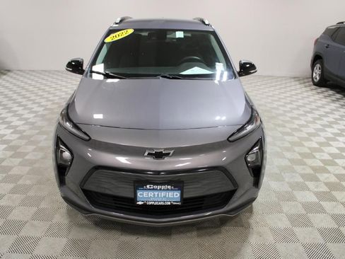 Used 2022 Chevrolet Bolt EUV LT w/ Driver Confidence Package image 4