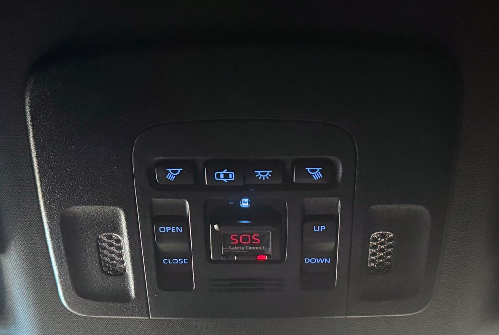 Used 2020 Toyota Avalon TRD w/ All Weather Liner Package FWD image 26