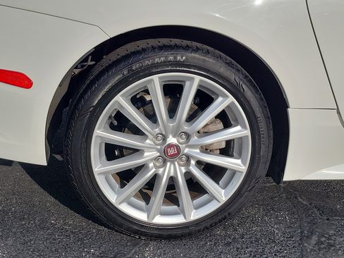 Used 2017 FIAT 124 Spider Lusso RWD image 7