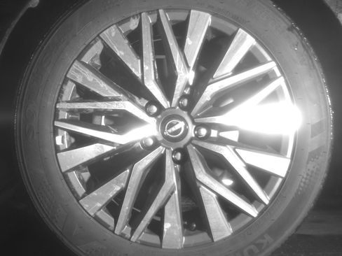 Used 2025 Nissan Altima 2.5 SV image 12