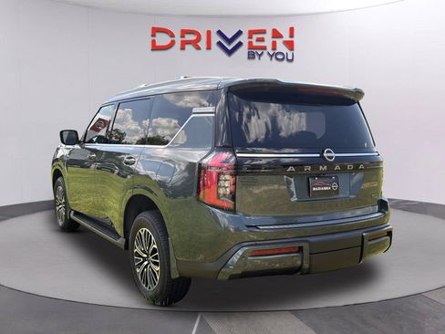 New 2026 Nissan Armada SL w/ Captain's Chari Seat Package AWD/4WD image 5