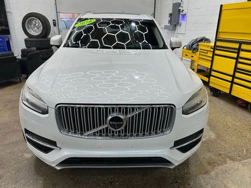 Used 2016 Volvo XC90 T6 Inscription w/ Vision Package AWD/4WD image 4