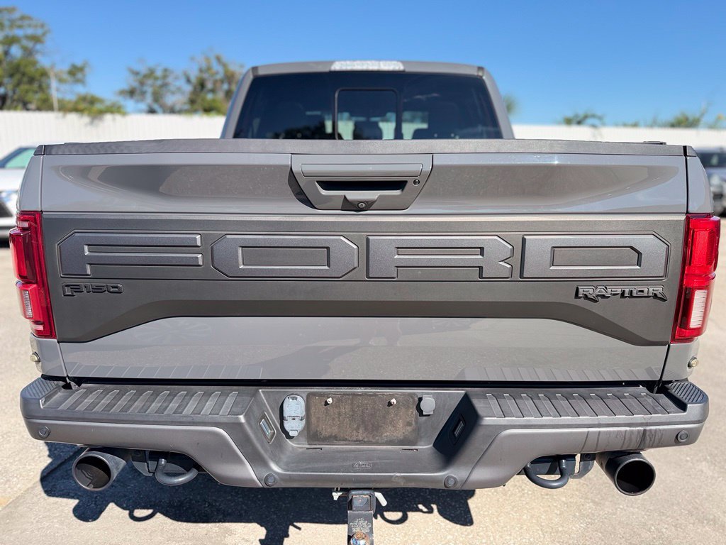 Used 2020 Ford F150 Raptor w/ Equipment Group 802A Luxury AWD/4WD image 4