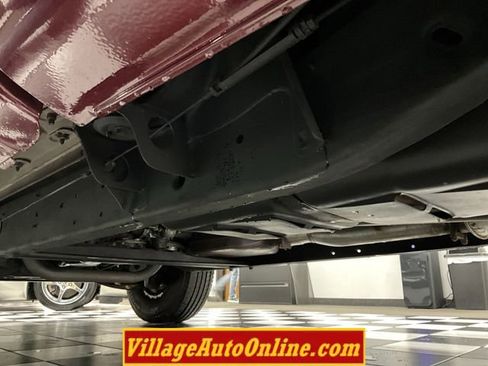 Used 1988 Chevrolet Silverado 1500 2WD Regular Cab image 33