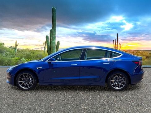 Used 2019 Tesla Model 3 Long Range AWD/4WD image 3