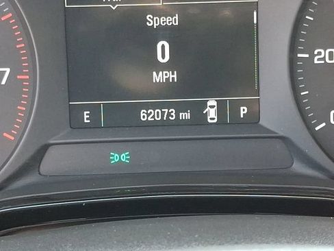 Used 2024 Chevrolet Trax LS w/ LS Convenience Package FWD image 19