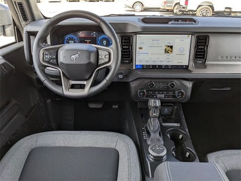 New 2025 Ford Bronco Big Bend image 15