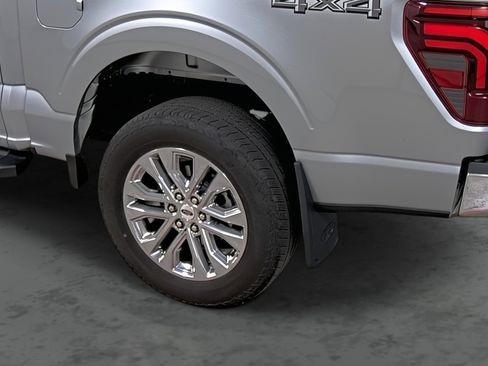 Used 2024 Ford F150 Lariat image 9