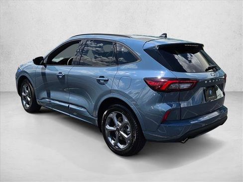 Used 2023 Ford Escape ST-Line w/ Tech Pack #1 FWD image 8