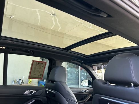 Used 2024 BMW X5 sDrive40i w/ M Sport Package image 35