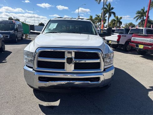 Used 2018 RAM 3500 Tradesman w/ Chrome Appearance Group AWD/4WD image 23