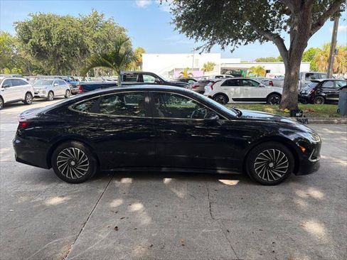 Used 2021 Hyundai Sonata Limited w/ Cargo Package FWD image 6