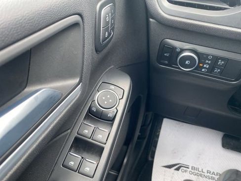 Used 2025 Ford Escape Platinum image 17